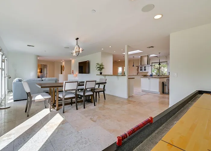 Family Gem In Paradise Valley: Hot Tub, Large Yard * Scottsdale