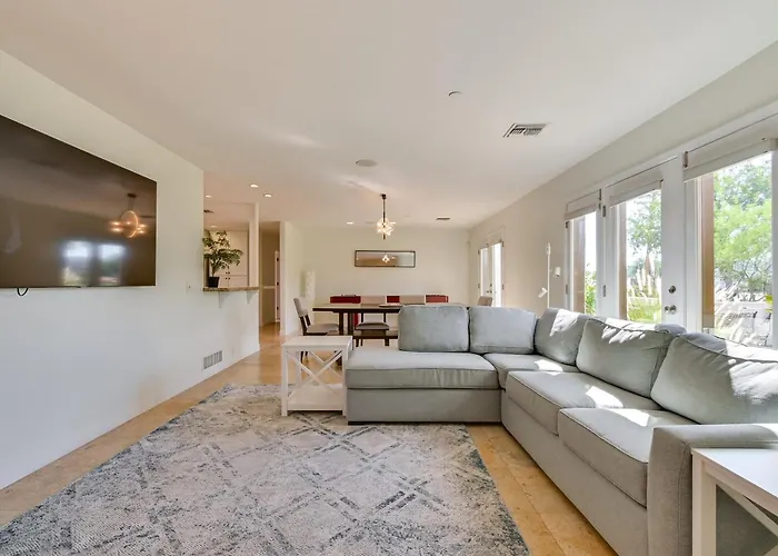 Family Gem In Paradise Valley: Hot Tub, Large Yard * Scottsdale